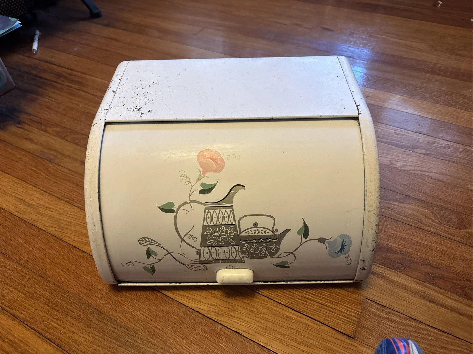 Vtg Ransburg Roll Top Bread Box Metal Front Painted Flowers Rusty Bottom
Opens in a new window or ta