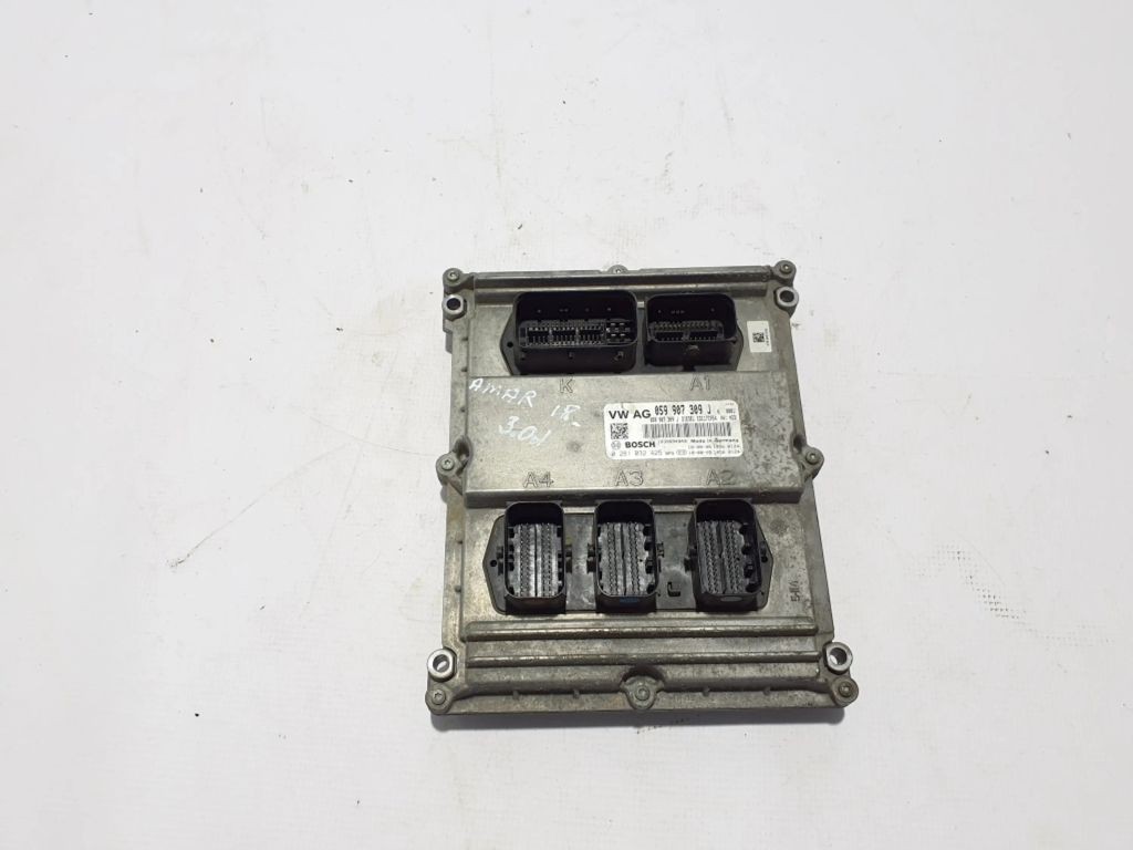 Foto 1 di 3