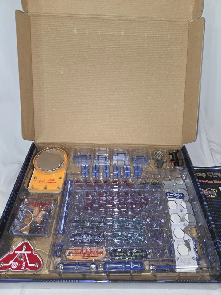 Elenco Snap Circuits 3D Illumination electronics kit-Never Used - Image 4 of 4