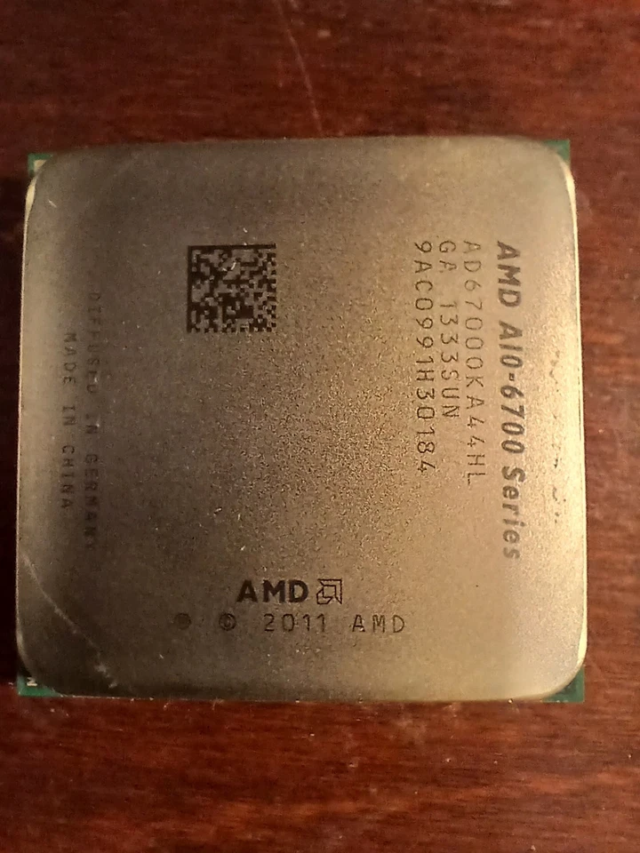 AMD A10-6700 AD67000KA44HL CPU A10-Series Quad-Core 3.7GHz Socket FM2 Processor - Image 2 of 4