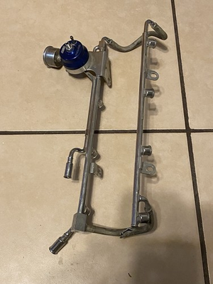 #ad 86 93 Ford 5.0 EFI Fuel Rail With Bbk Power Plus Regulator and Pressure Gauge $175.00