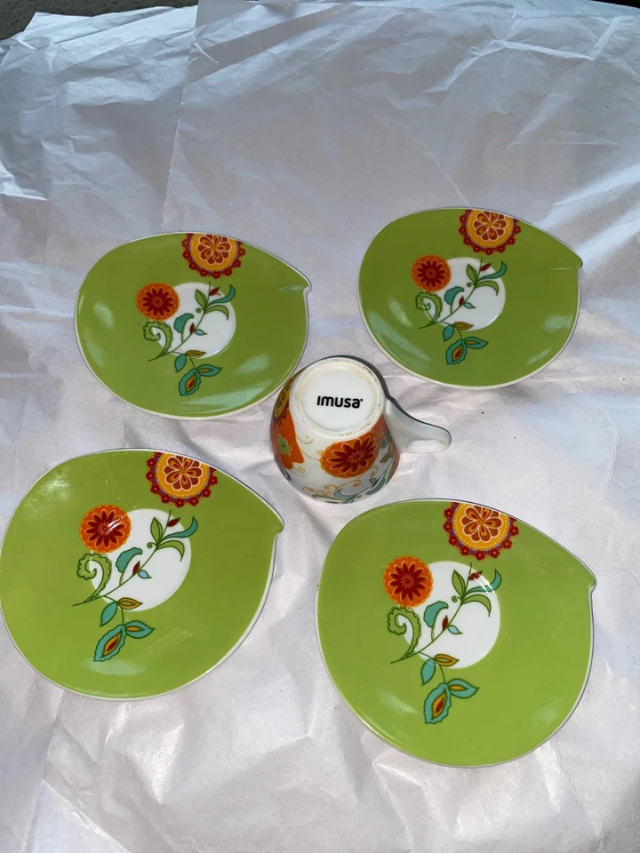 JUEGO DE 4 PLATILLOS Y 1 TAZA ESPRESSO IMUSA COLORIDO DISEÑO FLORAL Foto 2 de 4