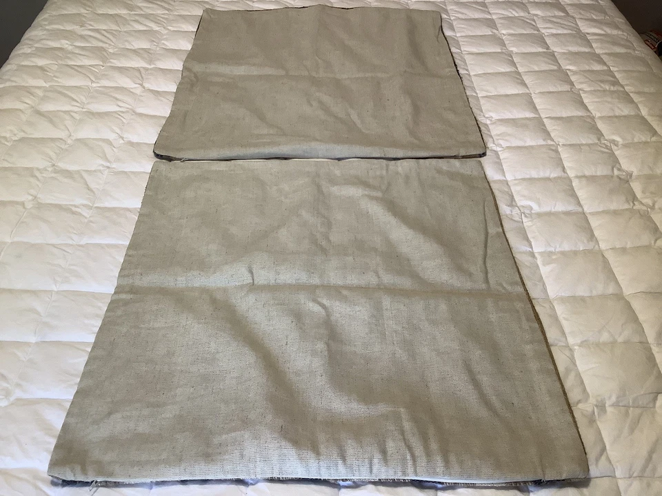 Juego de 2 fundas de almohada de caja y barril 23x23" Riviera tejido a rayas mezcla de lino Foto 3 de 4