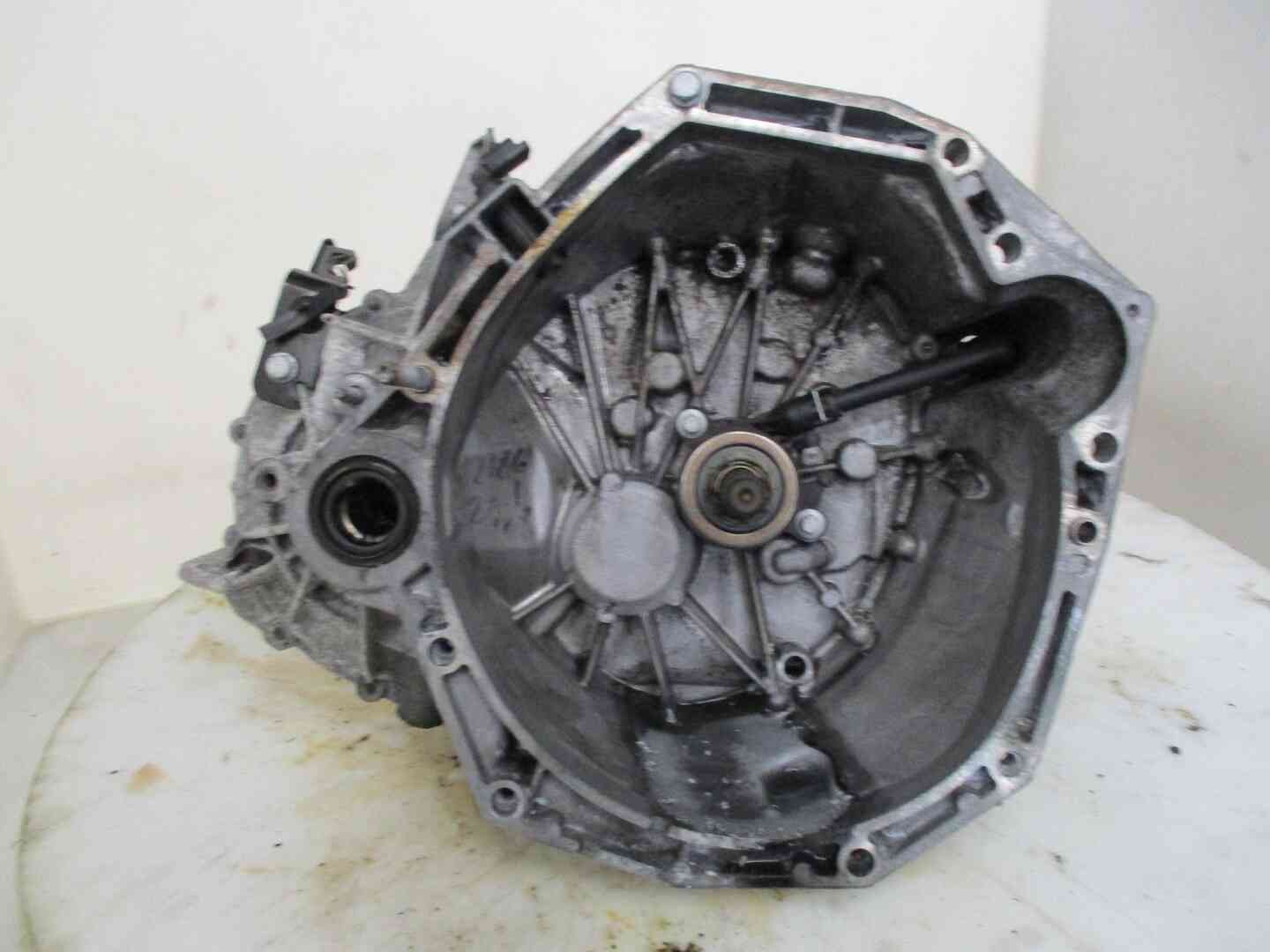 Boite de vitesses TL4001-TL4A001 TL4001 Renault MEGANE II 7701477994