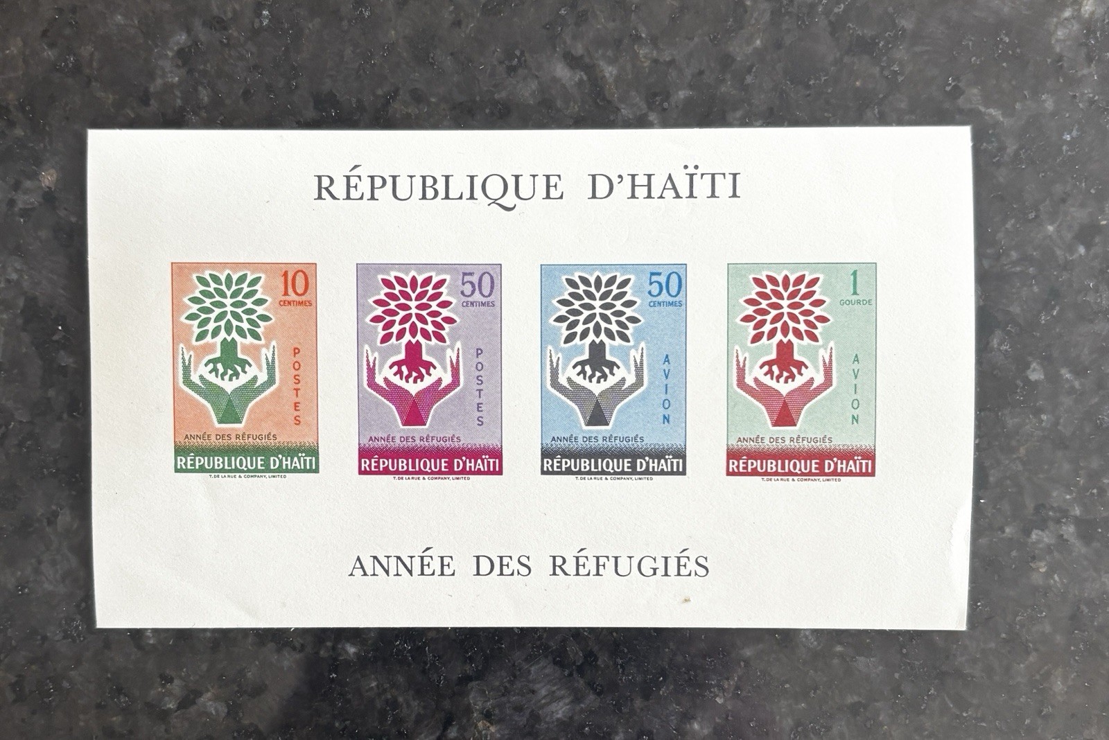 HAITI WORLD YEAR OF THE REFUGEE STAMPS 1960 SOUVENIR SHEET MNH