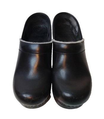 Dansko Professional Black Leather Clogs Womens 36 EU Work Comfort Slip Resistant