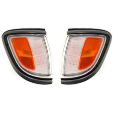 Corner Light Set For 1995-1996 Toyota Tacoma Rwd 2wd With Bulb With Black Trim