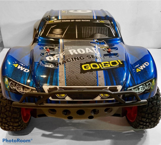 brushless course monster truck