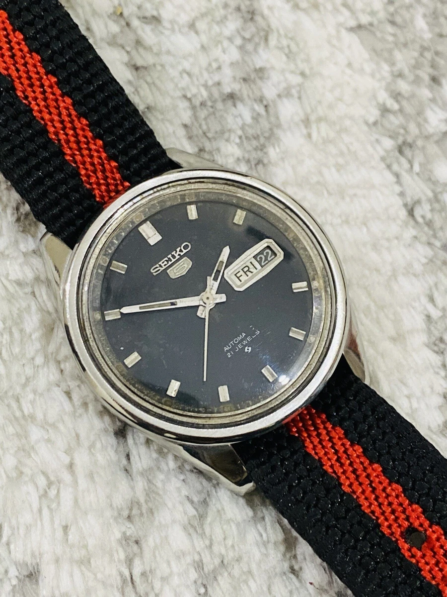 Vintage SEIKO 5 Automatic 21Jewel Movement No 6119 8163 Date Day