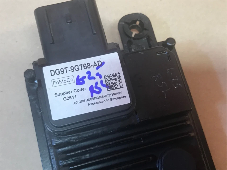 2013-2016 LINCOLN MKZ ADAPTIVE CRUISE MODULE DRIVER ASSIST OEM DG9T-9G768-AD - Image 4 of 4