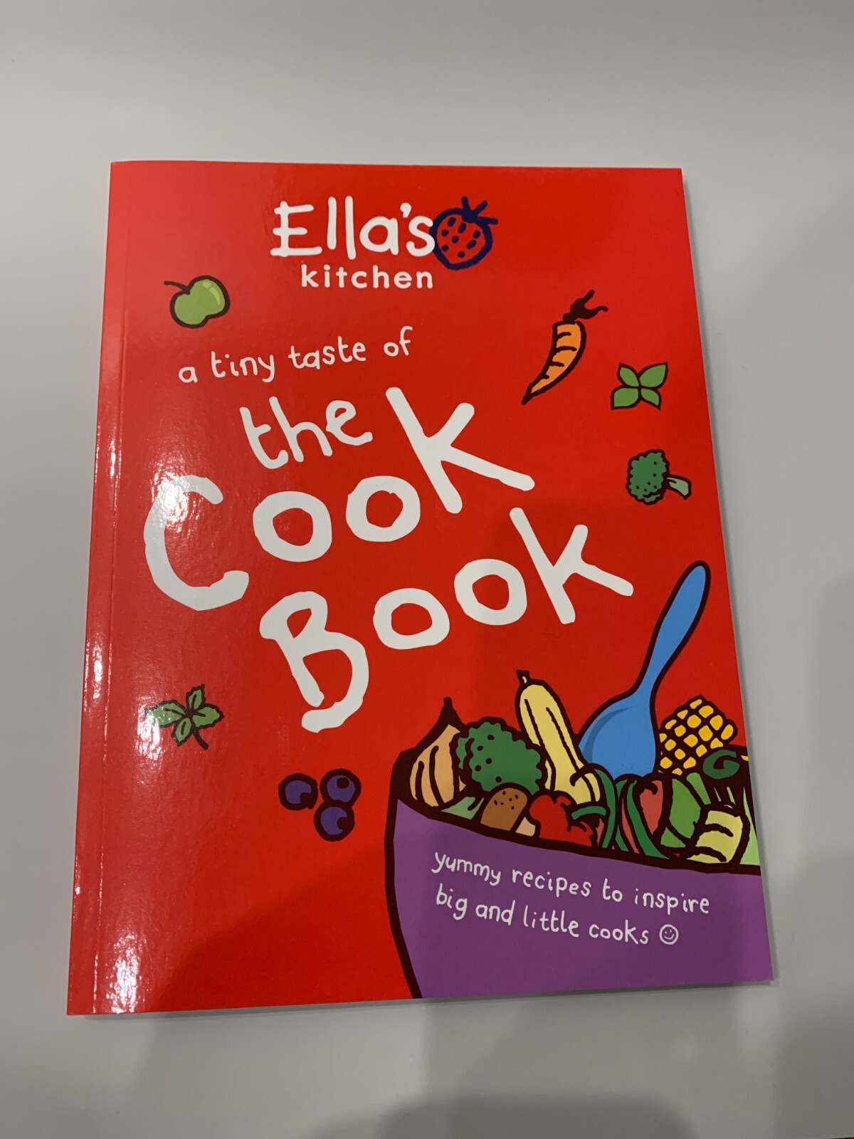 A Tiny Taste of The Cook Book Ella's Kitchen New Paperback