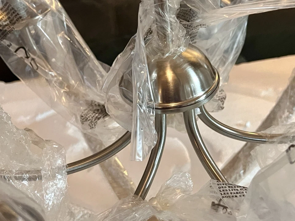 Lámpara de araña Westinghouse Stella Mira 6 luces de níquel cepillado Foto 2 de 4