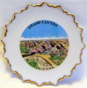 Vintage SOUVENIR COLLECTOR’S PLATE Grand Canyon Arizona GOLD TRIMMED From Japan
