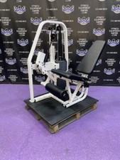 Nautilus 2ST Leg Extension w / 320 lb Stack