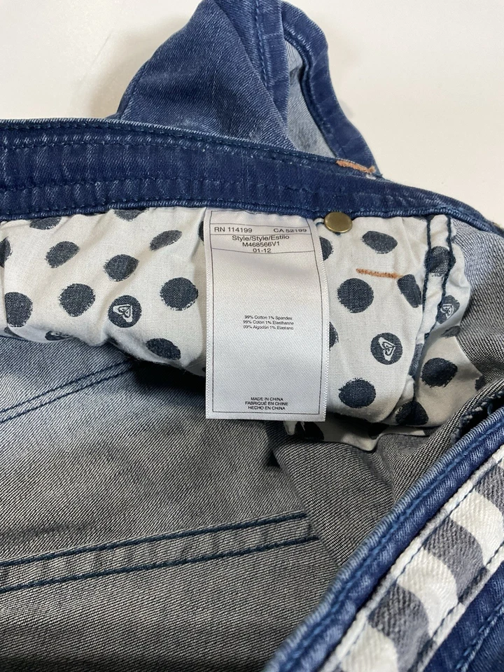 Micro Shorts Y2K Roxy Denim Talla 11/30 Cuerda Corbata Surf Crush Indie Sleaze Foto 4 de 4