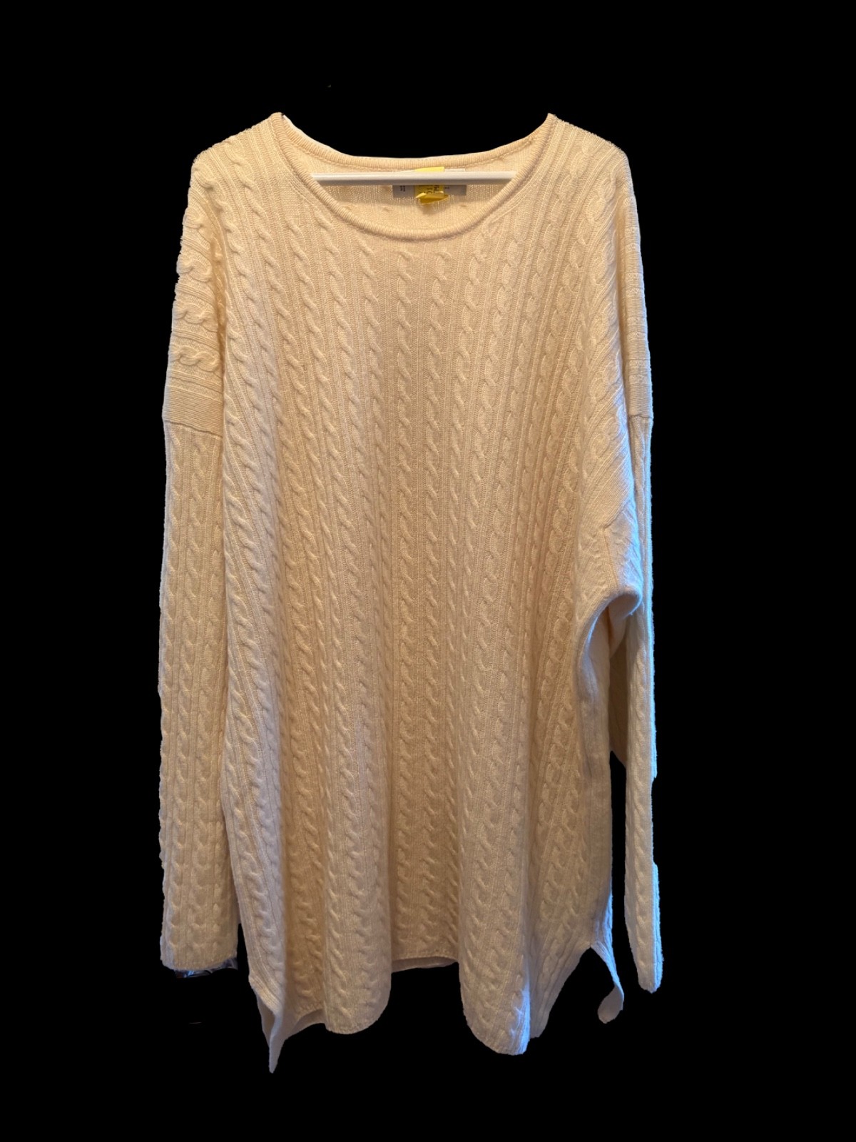 VINTAGE IVORY "JOHNSTONS OF ELGIN" CASHMERE BABY CABLE KNIT CREWNECK SWEATER 3XL image 2