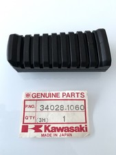 Kawasaki GPZ 750/900/1100 Anni 80 Poggiapiedi posteriore Originale 34028-1060