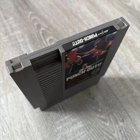 Mike Tyson's Punch-Out (Nintendo NES, 1987) Cartridge w/ Manual & Sleeve TESTED