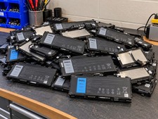 20X GENUINE DELL LAPTOP BATTERIES– REMOVED FROM WORKING LAPTOPS– UNTESTED SPARES