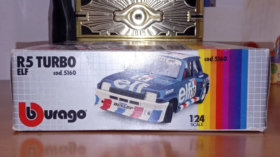 Burago 1:24, Metal Kit: "Renault R5 Turbo Elf". Con Scatola E Gadget! Cod.5160. - Immagine 2 di 4