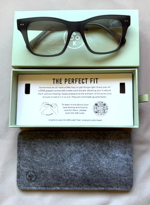 Look Optic Cosmo Progressive Readers +2.50 Black - New / Never Worn