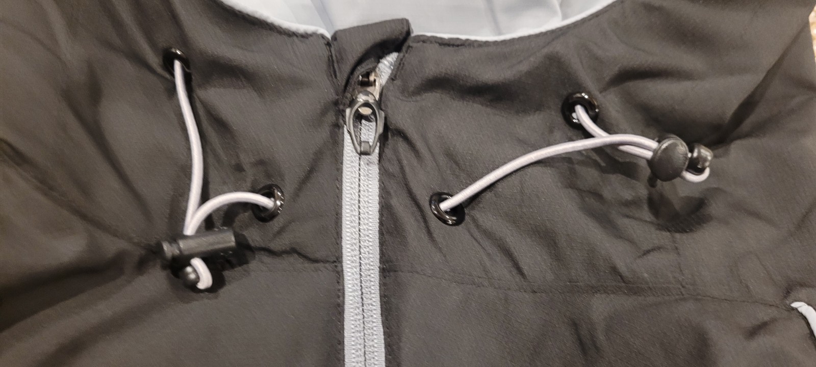 Boeing Under Armour Storm Windbreaker Hooded Jacket Women M Waterproof Raincoat thumbnail 14