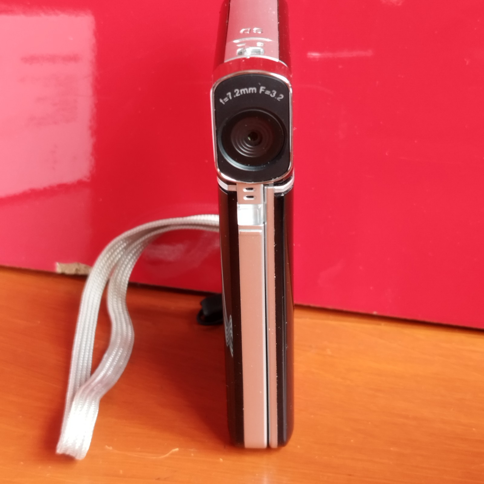 Toshiba Camileo S20