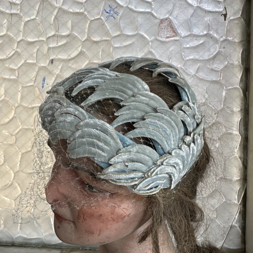 De colección 1940s 1950s Azul Seda Terciopelo Océano Onda Tocado Sombrero Diadema Velo Foto 4 de 4