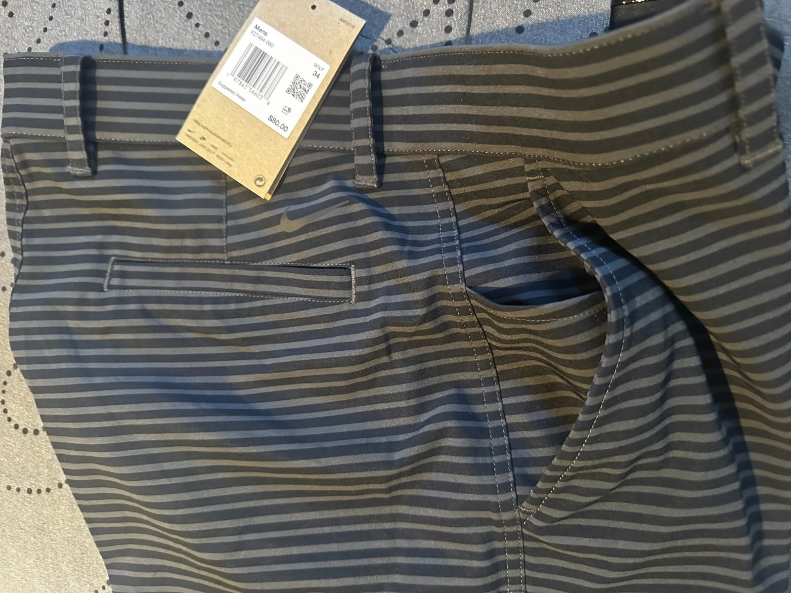 NIKE GOLF STANDARD DRI FIT #060 BLACK & D. GRAY STRIPES SHORTS SIZE 34 MEN $80