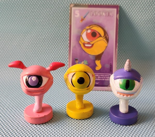 CUERNO DE SUEZO ROSA - FIGURAS PROMOCIONALES MONSTER RANCHER Chocolate Premium ARGENTINA 2000