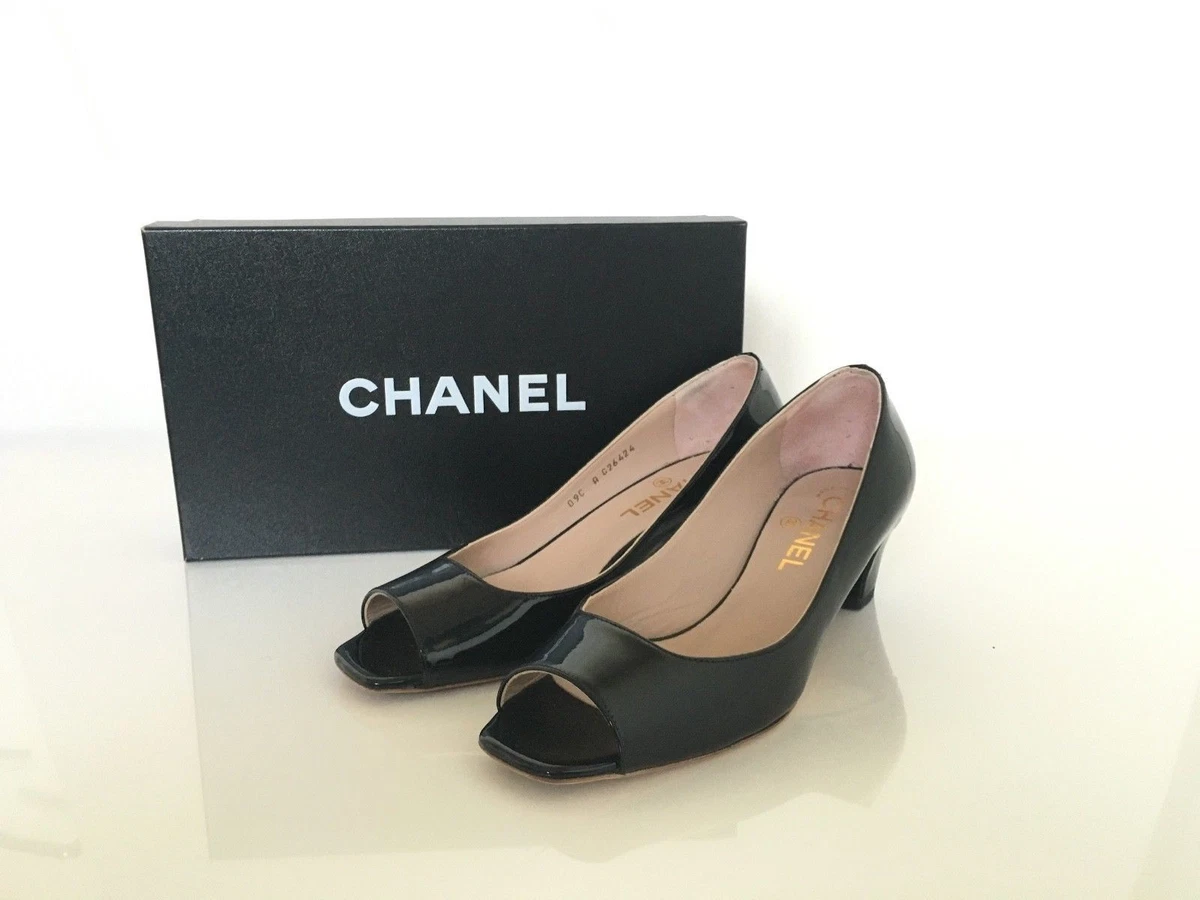 Size 42EU NEW CHANEL Goatskin Grosgrain Cap Toe CC Slingback Pumps