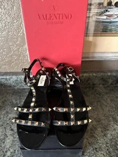 Valentino Women's Black Rockstud Jelly Thong Sandals Shoes Size 40/US 9