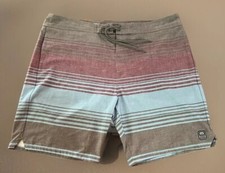 Travis Mathew Swim Trunks Board Shorts Men's Size 42 Ombr Striped 9 Inseam