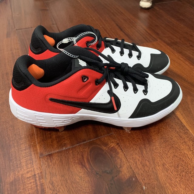 nike alpha huarache varsity low