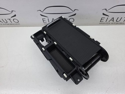 Volkswagen PASSAT B8 2015 Mitte Becherhalter Getränkehalter Cupholder vorne