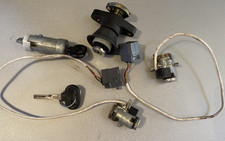 SAAB 9000 LOCK SET - IGNITION DOORS TAILGATE & TWO KEYS