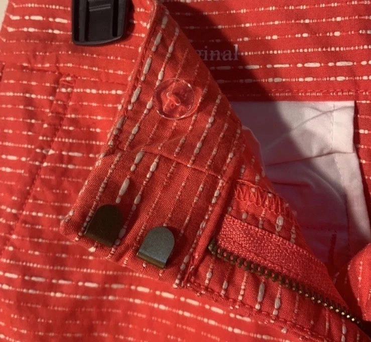 Pantalones Cortos Informales Ann Taylor LOFT Melón y Marfil Texturizados Coral Calce Cómodo Talla 2 Foto 3 de 4