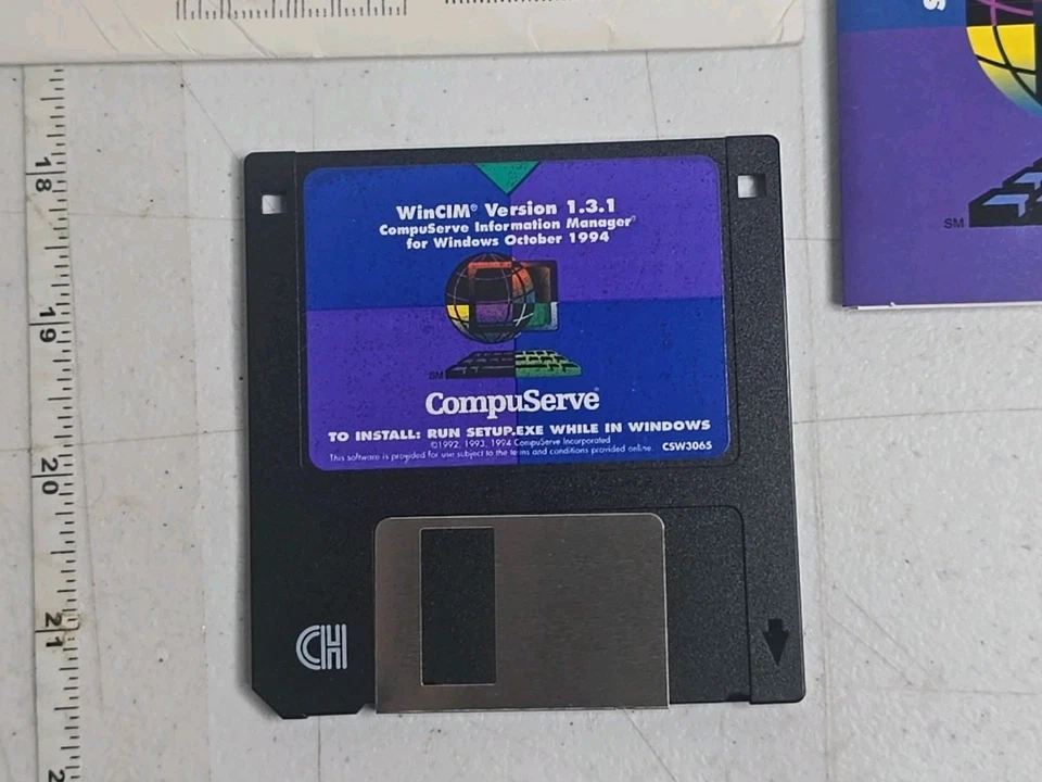 CompuServe WinCIM 1.3.1 Floppy Disk Windows 1994 Starter Kit Vintage Rare - Image 2 of 4