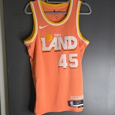 Ultimate Cleveland Cavaliers Collector and Super Fan Gift Guide  52