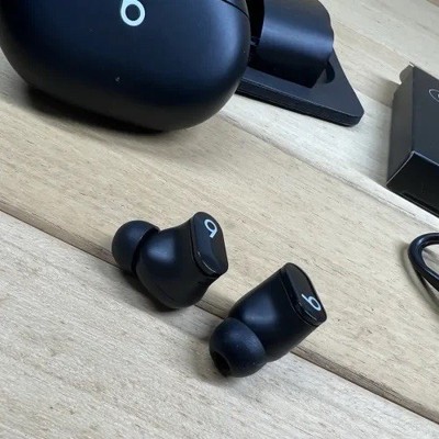 Beats by Dr. Dre Studio True Wireless In-Ear Headphones - Black - MJ4X3LLA