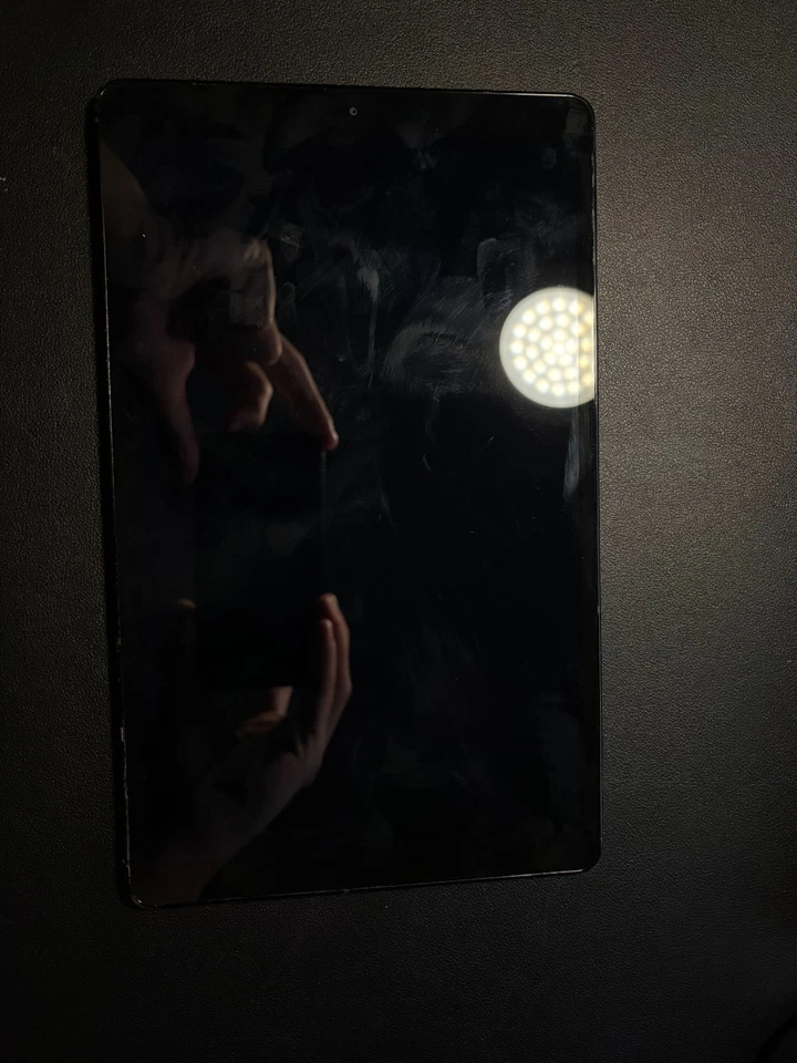 Samsung Galaxy Tab A 10.1” (2019), modello SM-T510, 32GB, Black - Immagine 2 di 4