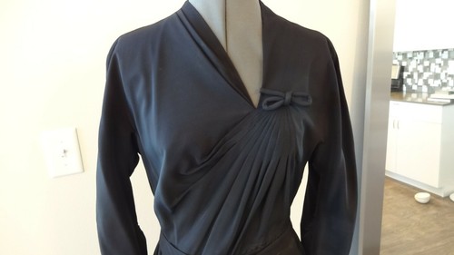 Vintage 1940's Black Rayon Dress Drape Front - Picture 3 of 12