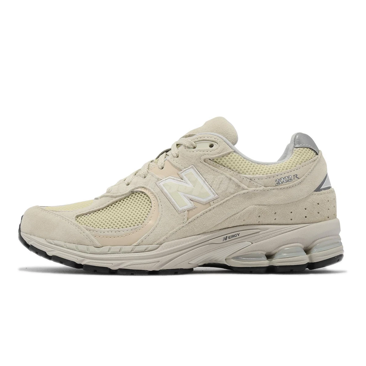 New balance 2002r cream Clearance