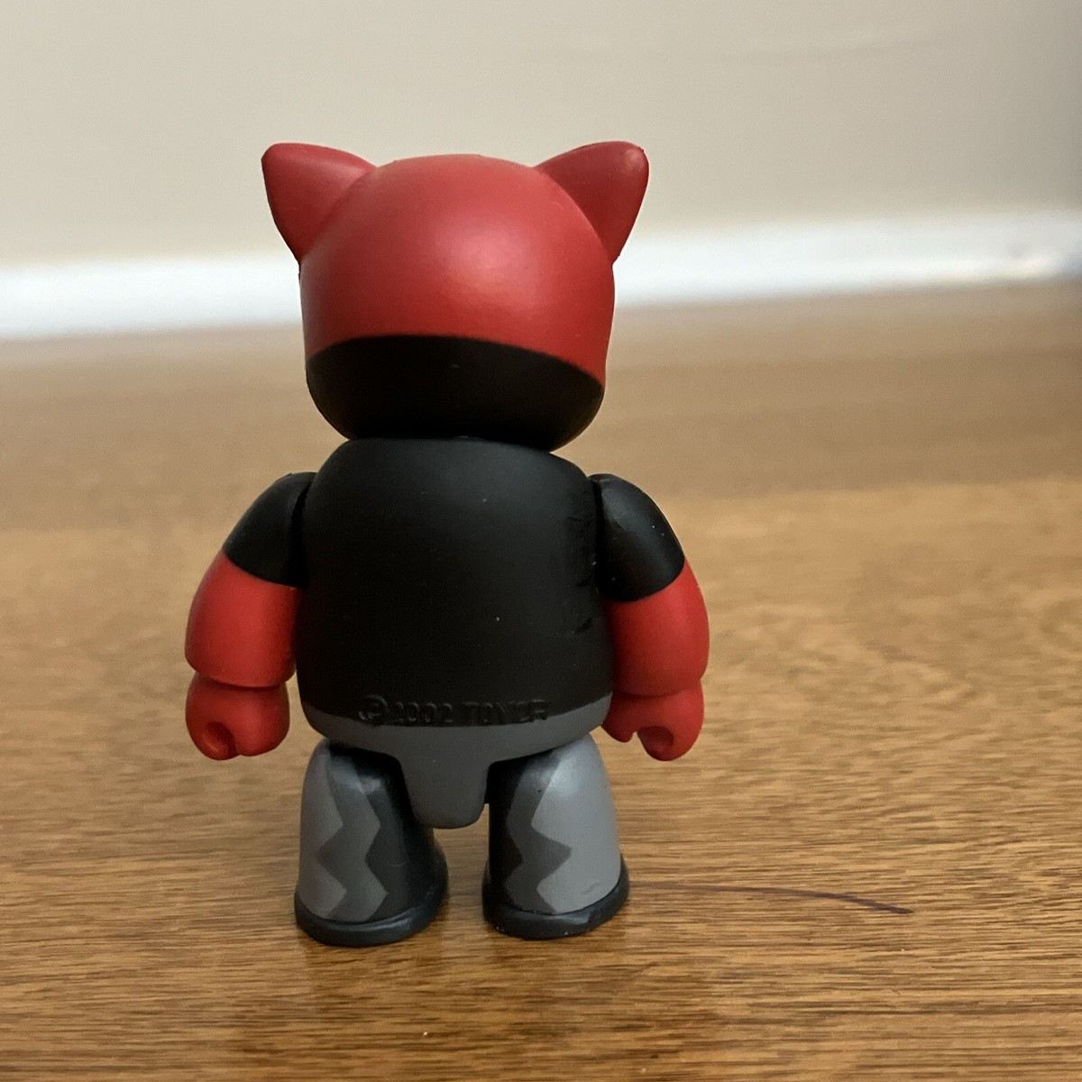 Qee Devil Toyer Cat Plastic Figure vinyl Art toy SKULL Toy2r