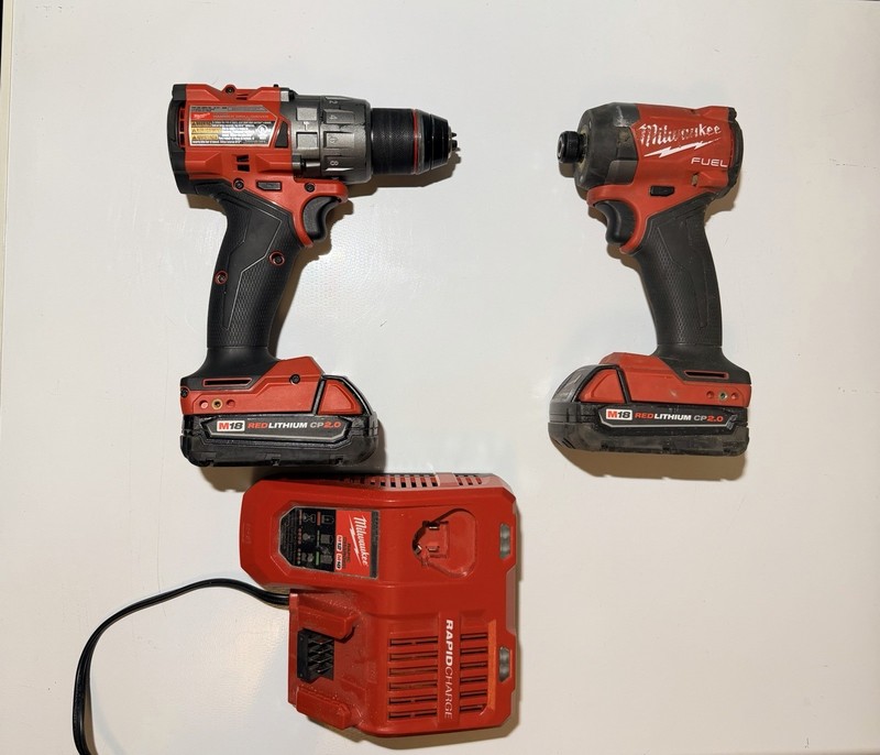 Milwaukee M18 FUEL 18V Brushless Hammer Drill/Impact Kit 