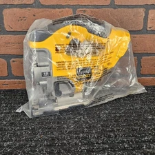 Dewalt DC330 HD 18V Variable Speed Orbital Jigsaw-***DISPLAY***