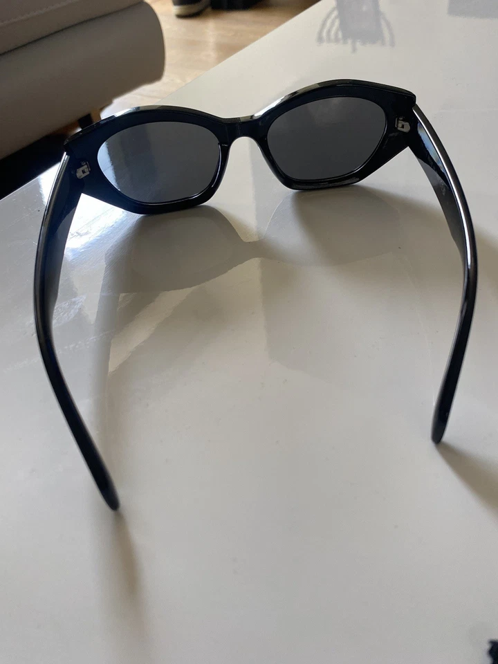 Celine Triomphe Sunglasses. - Image 4 of 4
