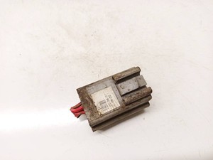 13178656 Lüfter Steuergerät Relais 13178656  13 119 468  131194 DE2794161-52