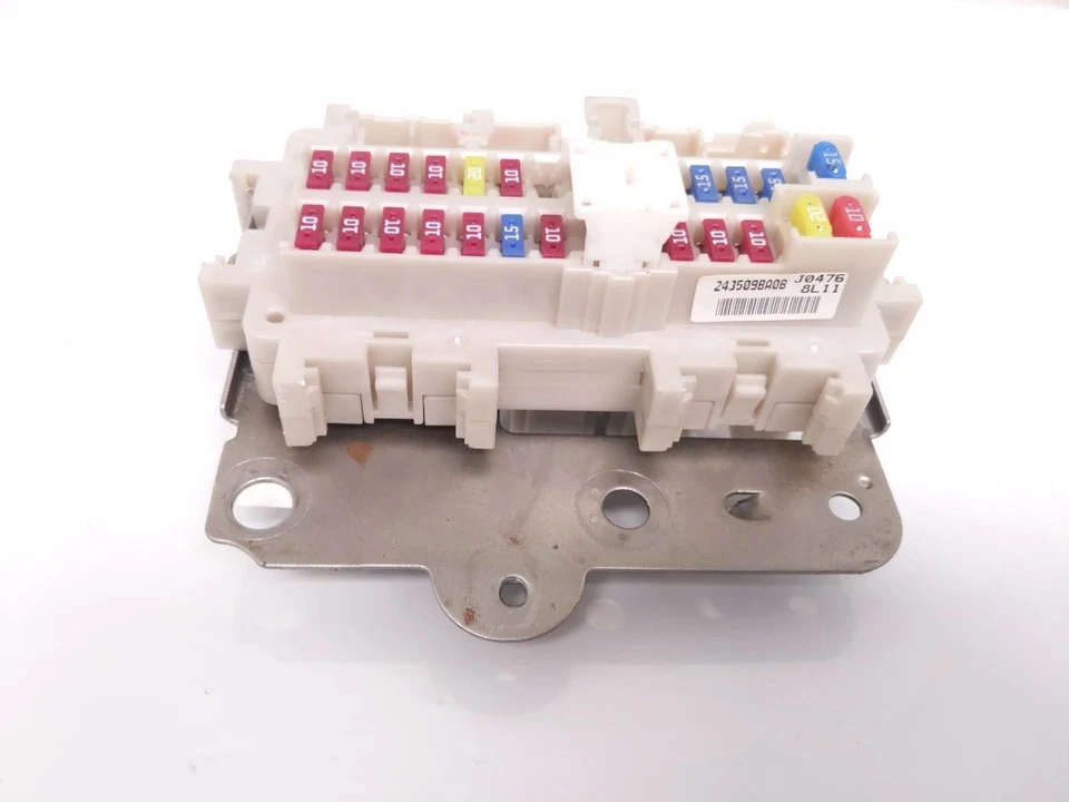 Коробка предохранителей внутренняя для салона Nissan Frontier S 2,5 л 4X2 2010-2019 годов выпуска 24350-9Ba0b *M/T - Изображение 3 из 4