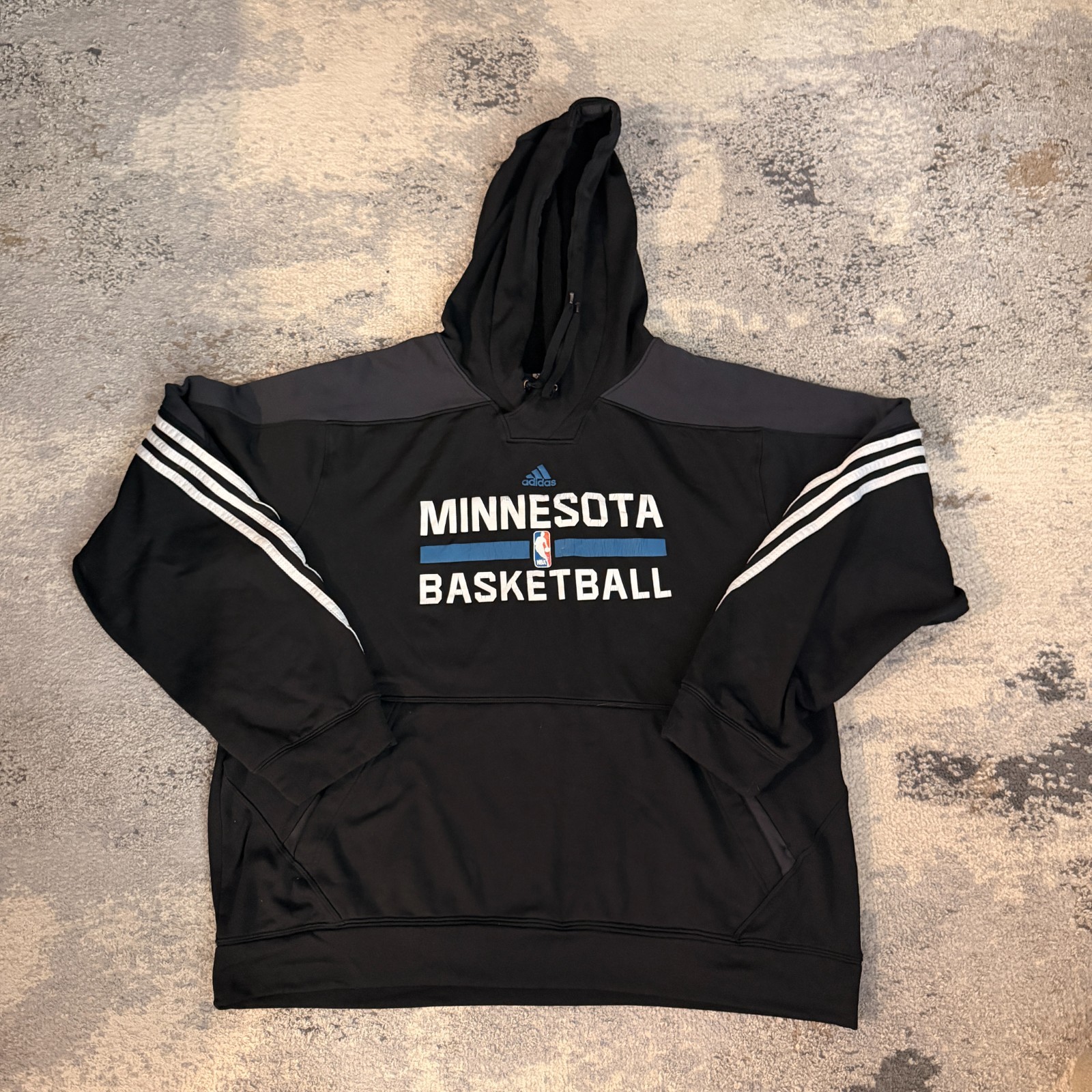 Adidas Minnesota Timberwolves Official Pullover Hoodie Sweatshirt Size XL NBA